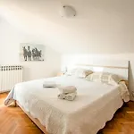 Pia Villa